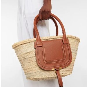 CHLOÉ
Marcie Medium raffia basket bag